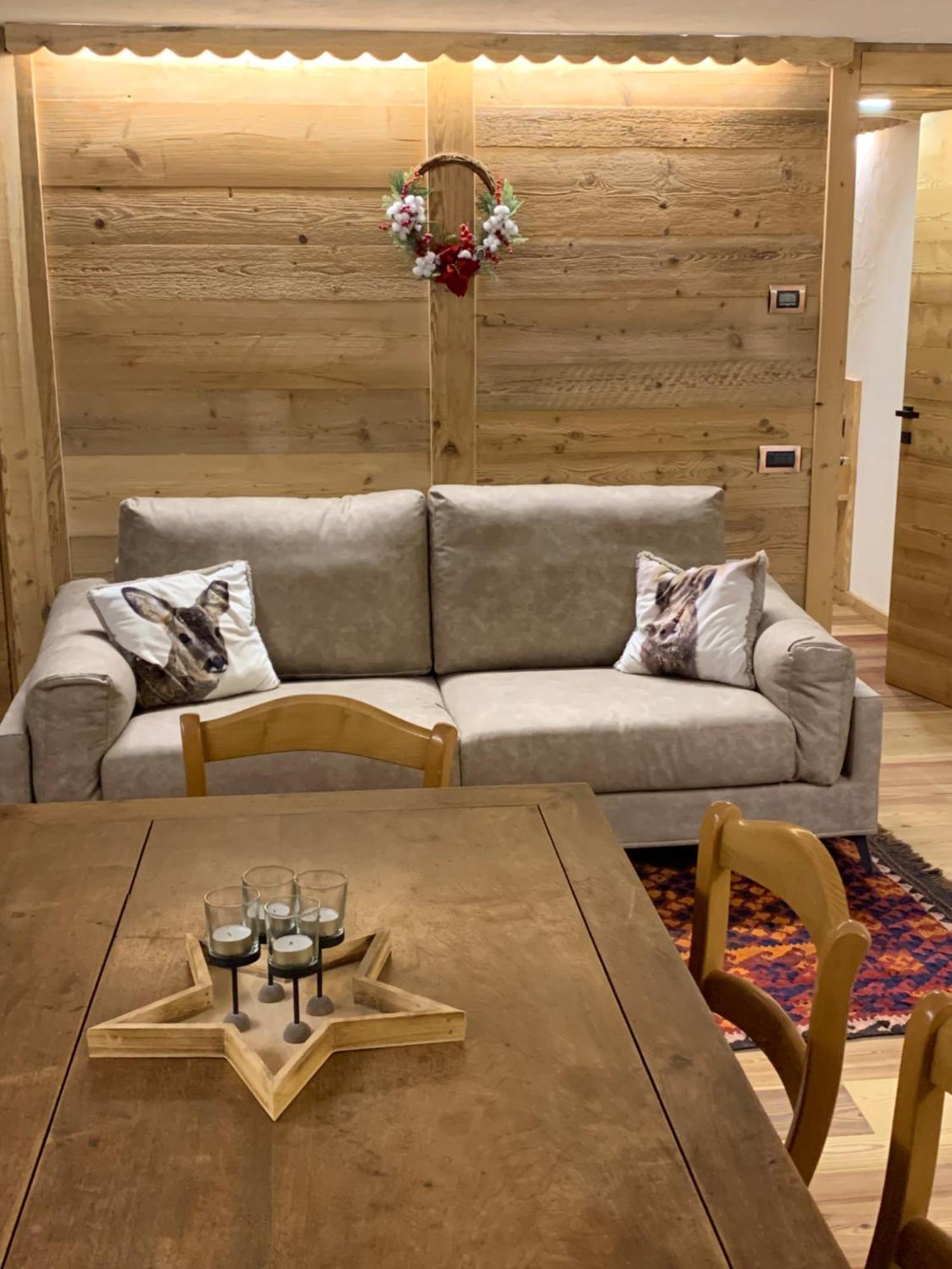 Flora Alpina Apartments-Residenza Verdebjo Грессоне-Сен-Жан Экстерьер фото